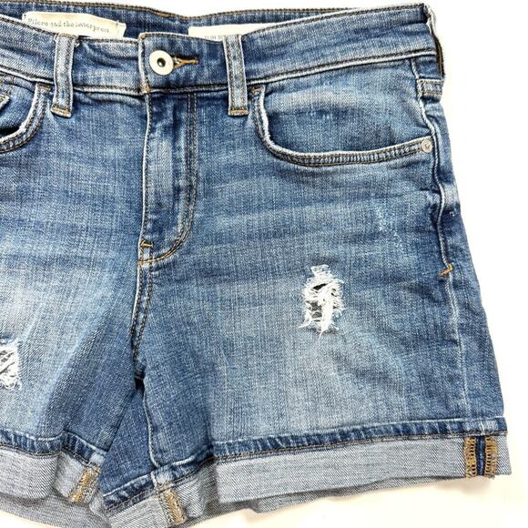 Anthropologie Pilcro Slim Boyfriend Jean Shorts - Picture 3 of 9